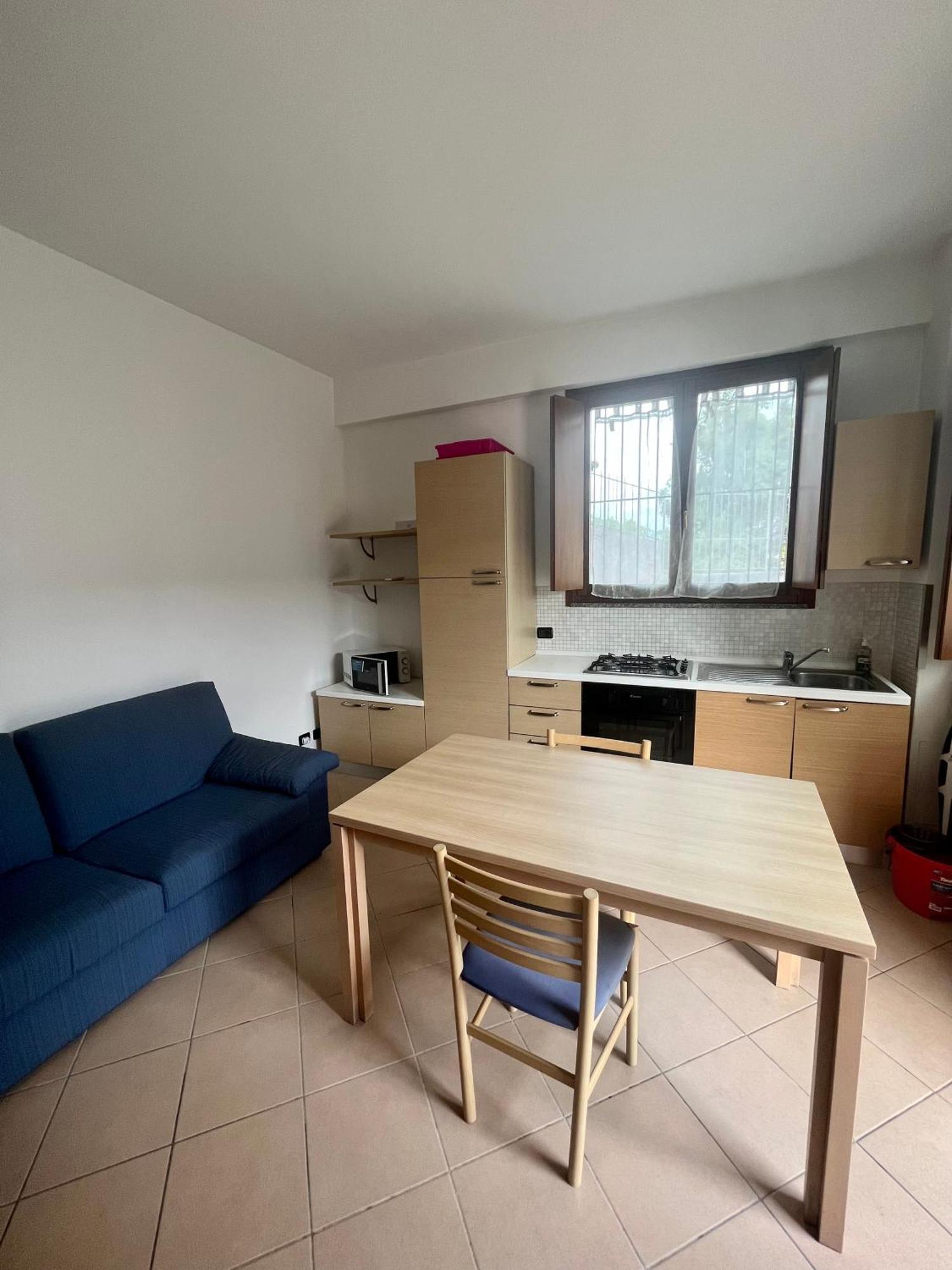 Bed &... Fly Apartment Грасобио Екстериор снимка